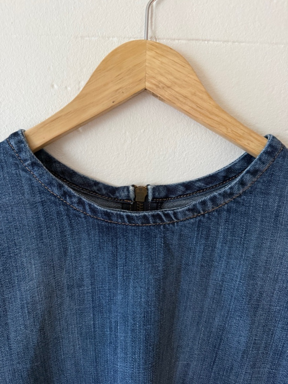 Current/Elliott | Denim Short Sleeve Top Minimal Capsule | Large - Picture 6 of 9